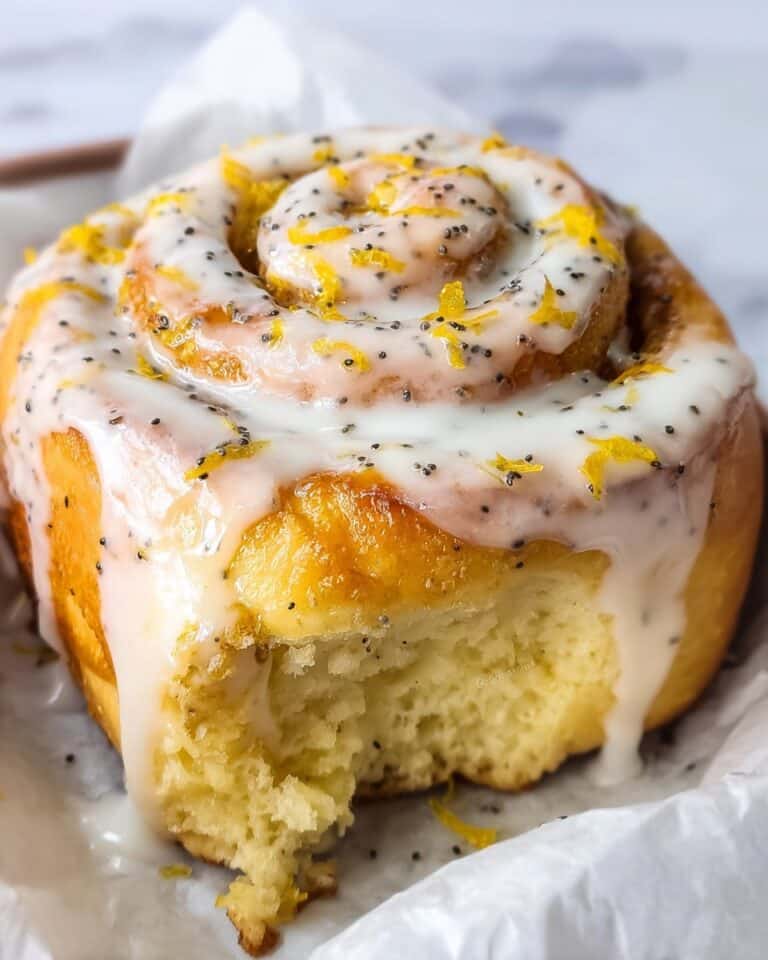 Lemon Rolls with Lemon Icing Recipe