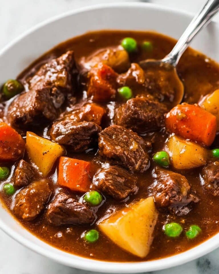 Slow Cooker Beef Stew with Red Wine and Velvety Finish Recipe