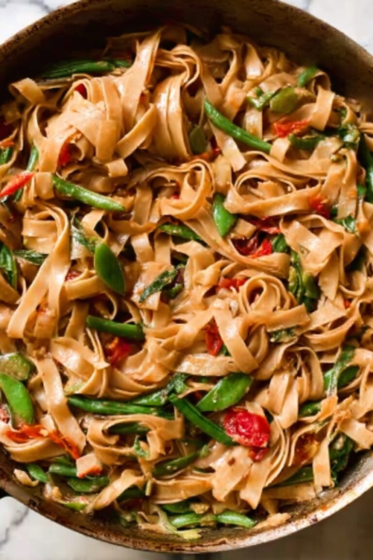 Drunken Noodles with Chicken and Basil Recipe